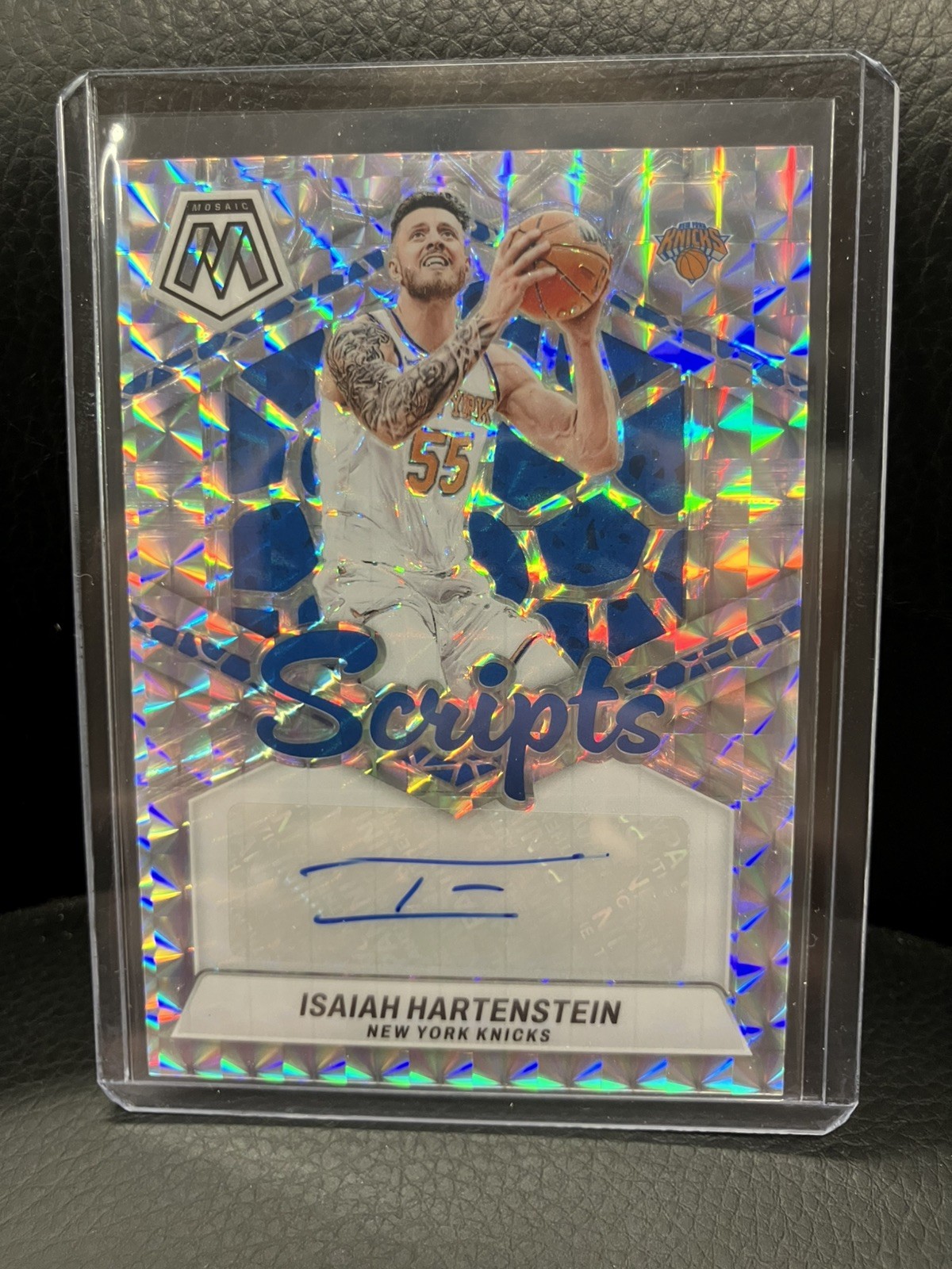 2023-2024 Isiah Hartenstein Panini Mosaic-Scripts Autograph Signature Card
