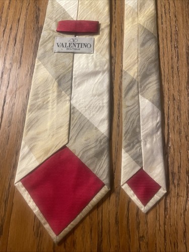 Vintage EUC Valentino Boutique Silk Tie Men’s Necktie Striped Made In Italy - Picture 6 of 10