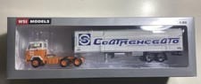 WSI Sovtransavto Volvo F89 6x2 Tag Achse mit klassischem Kühlwagen Maßstab 1:50 01-2165