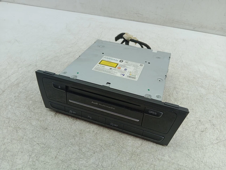 AUDI A5 STEREO HEAD UNIT MMI 3G 8R2035666J MK1 2007-2017 - Image 2 of 4