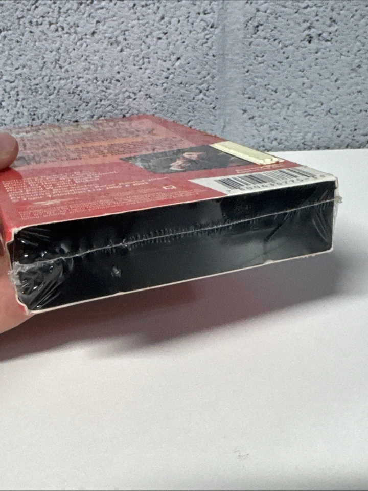 New Sealed The Merry Mishaps of Mr Bean VHS tape 1992 VHS - Image 3 of 3