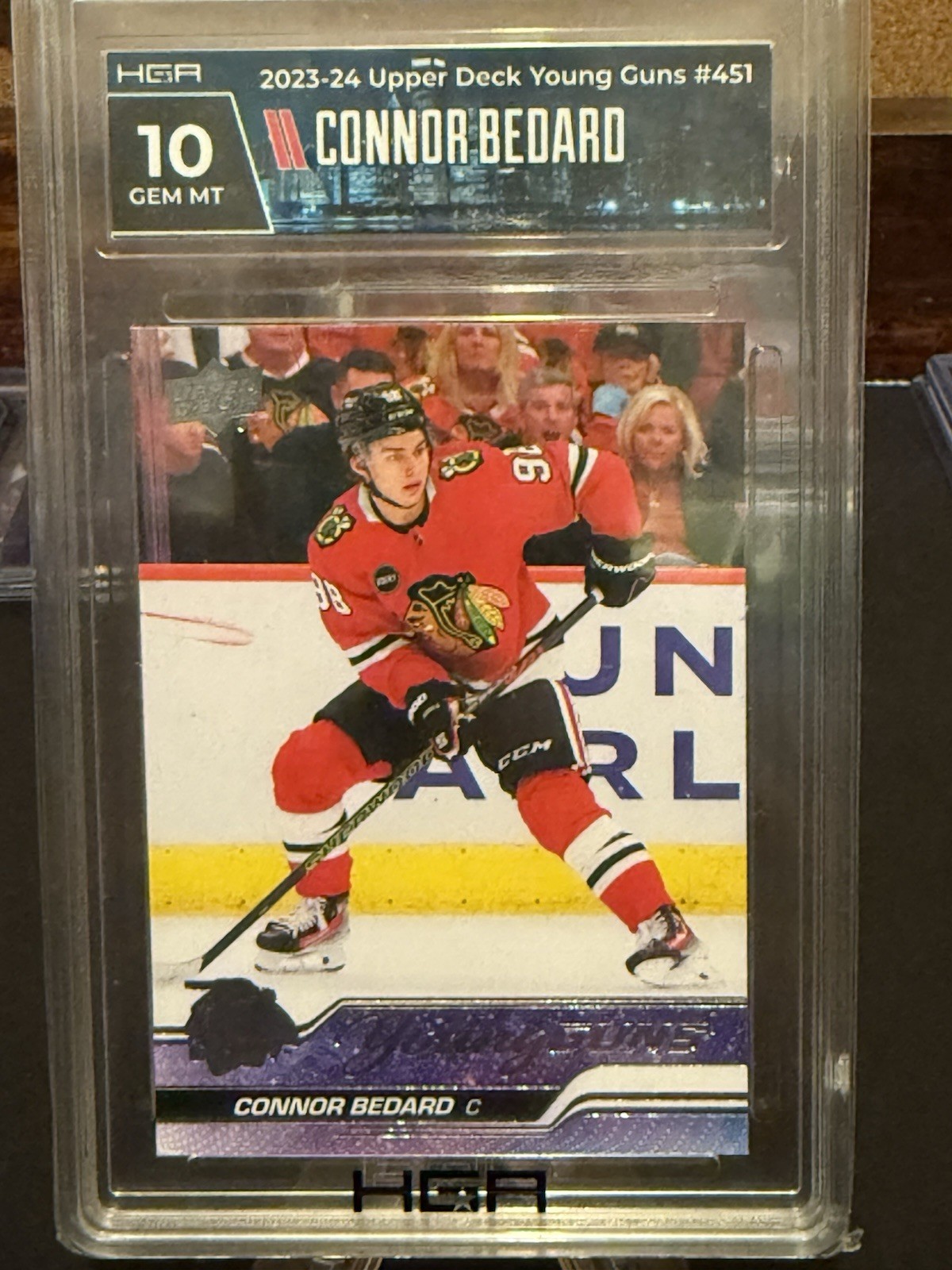 2023-24 Upper Deck Young Guns Connor Bedard HGA 10