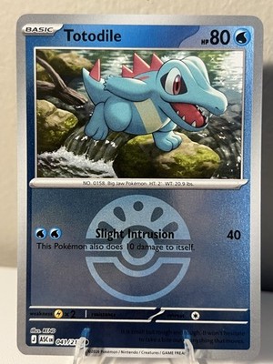Totodile (Friend Ball) 041/217 Reverse Holo Ascended Heroes Pokemon