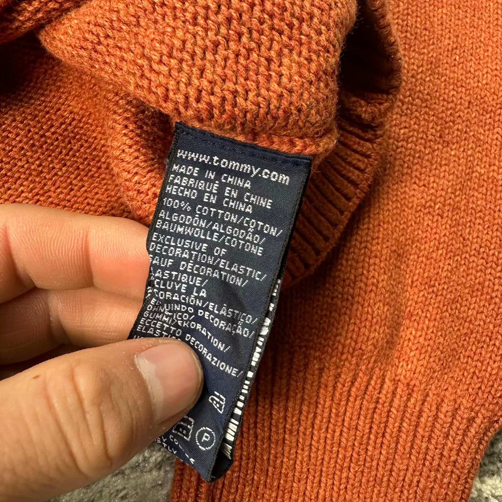VTG Tommy Hilfiger 2000s Y2K Orange Oversized Medium Crew Neck Knitted Jumper image 5
