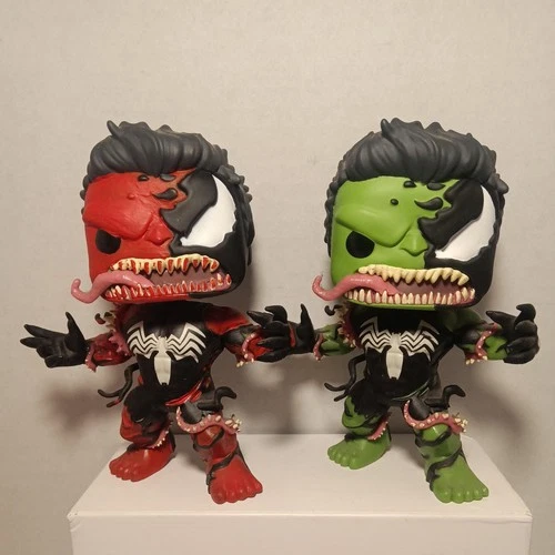 Funko Pop! Vinyl: Marvel - Venomized Hulk #366 with custom Red Venomized Hulk HM