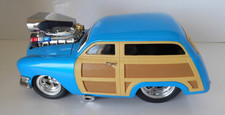 Grd-1 Muscle Machines 1950 Ford Woody 118 Scale Die Cast 2001 Grd-1 Muscle Machines 1950 Ford Woody 118 Scale Die Cast 2001