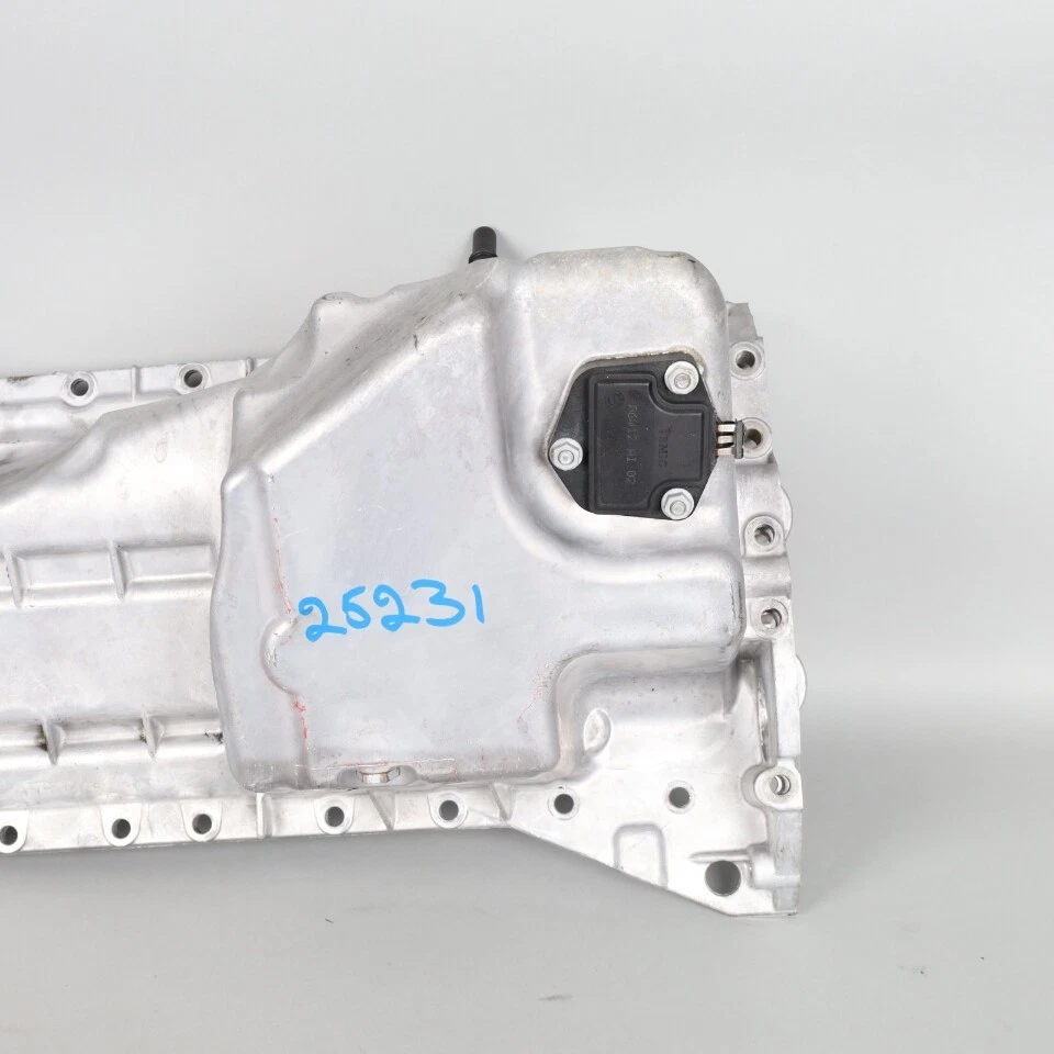 BMW 128i 328i 528i Z4 2007-2011 cárter de aceite del motor 3,0 11137552414 fabricante de equipos originales usado Foto 4 de 4