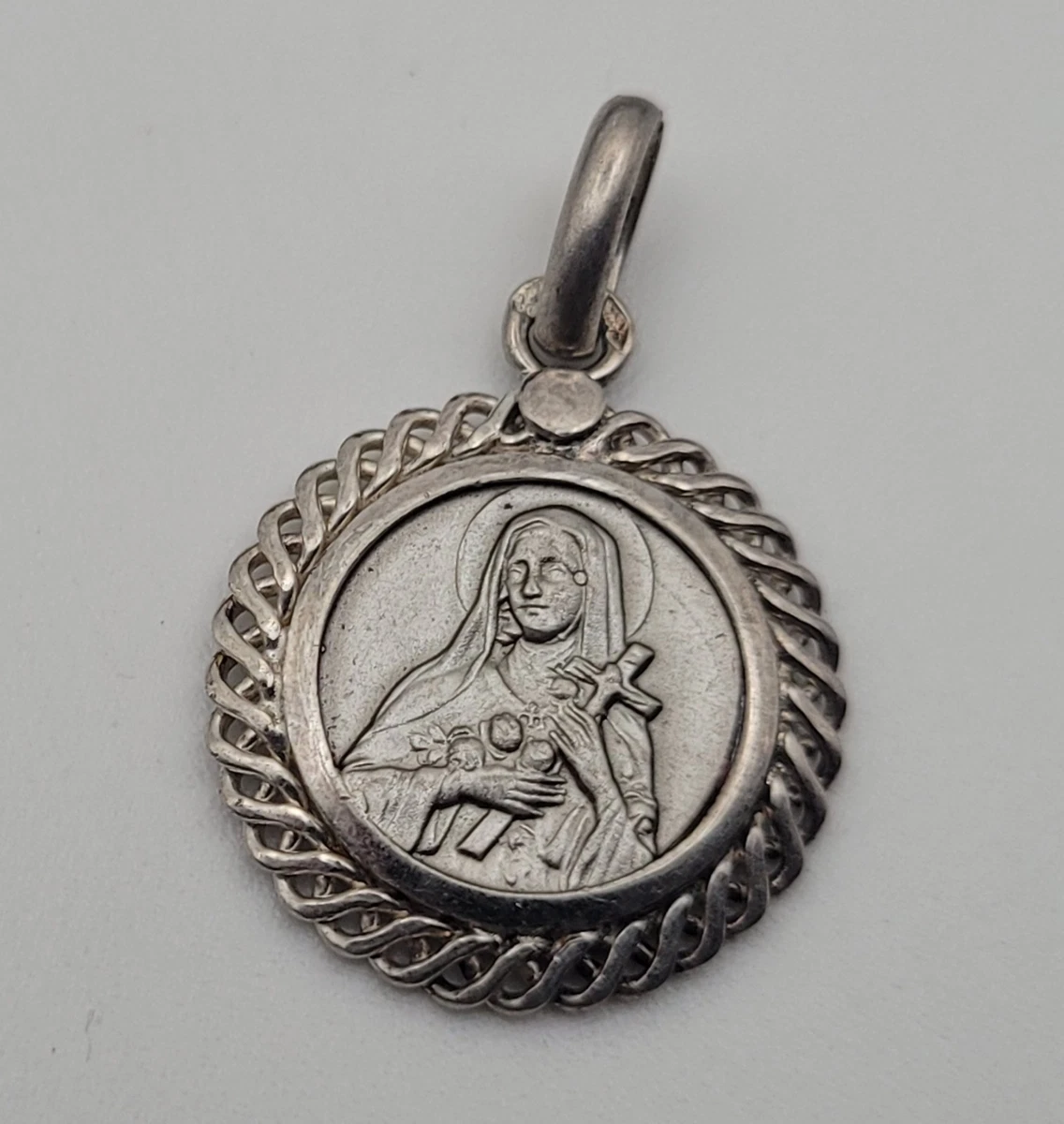 Ancienne Médaille Pendentif Rugby – Plaqué Or – Sportif Vintage