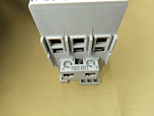1PC NEW IN BOX 100-C37D00 100-C37*00 contactor 110V SPOT STOCK - Picture 5 of 5