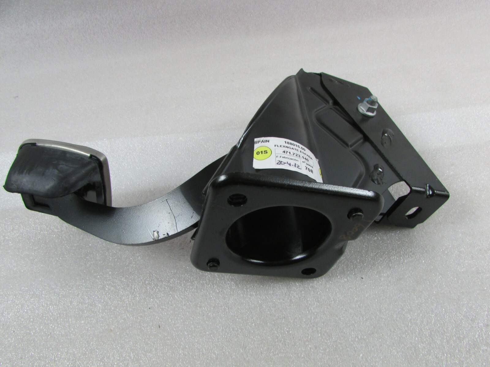 Lamborghini Aventador LP-700, Brake Pedal, Used, P/N 471723140