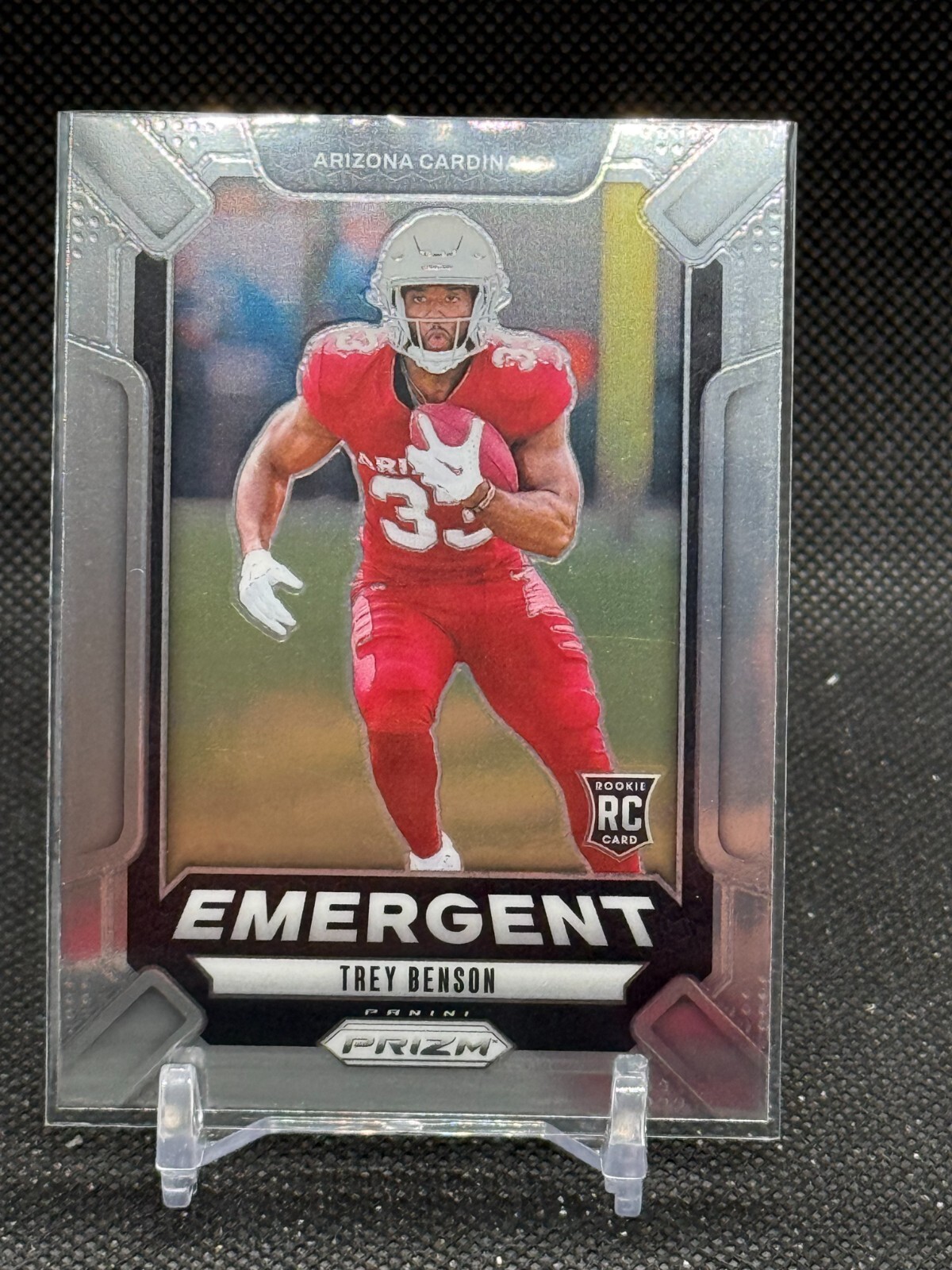 2024 Panini Prizm EMERGENT Trey Benson ROOKIE #17 - Arizona Cardinals