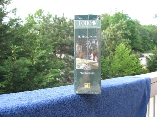 H. Hargrove "The Gardens" 1000 Piece Jigsaw Puzzle New & Factory Sealed! - Picture 4 of 6