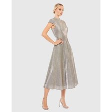 Ieena for Mac Duggal NWOT Metallic Cap Sleeve Tea-Length Dress Silver Size 8