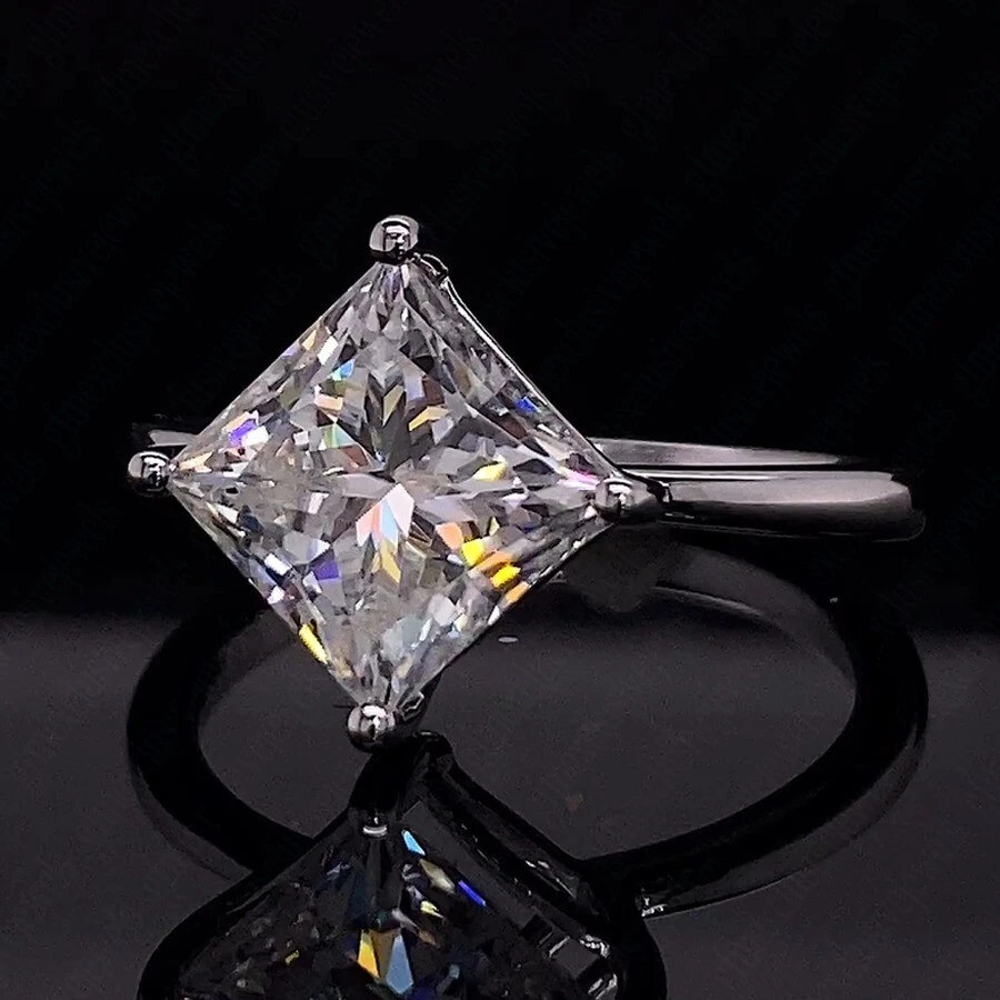 Anillo de compromiso de diamantes cultivados en laboratorio IGI 2,75 quilates princesa E VVS1 platino sólido 950 Foto 2 de 4