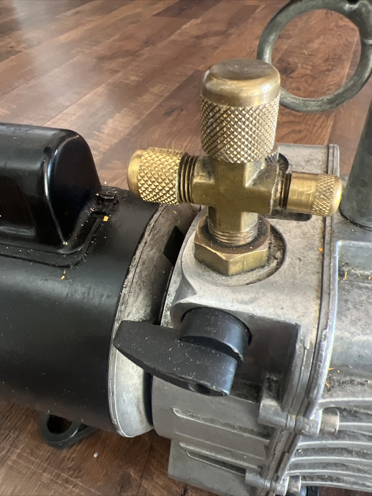 JB Industries DV200N Platinum 7 CFM Vacuum Pump Stage HVAC Recovery