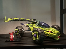 LEGO NINJAGO: Fangpyre Truck Ambush (9445) Truck and snake