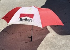 Marlboro Vintage Large Push Button Umbrella