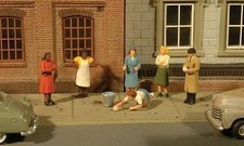 Bachmann 33117 Figurines Échelle HO SceneScapes Trottoir Personnes (lot de 6)