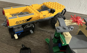 LEGO City Jungle Mobile Lab (60160) & Halftrack Mission (60159) - Incomplete