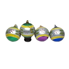 Shatter Resistant Christmas Ball Ornament Lot Plastic Holly Leaf Painted x4