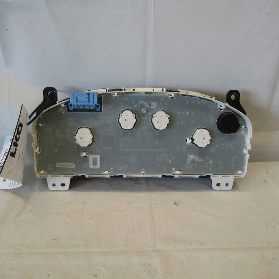 2008 Ford Escape Speedometer Speedo Cluster 105K OEM - Image 2 of 4