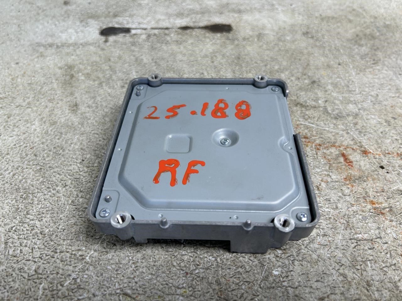 Picture 5 of 6