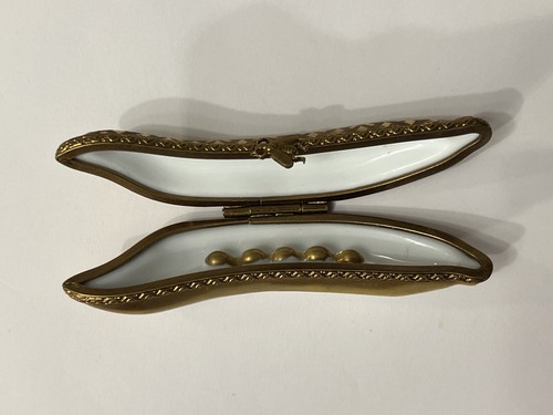 Limoges France Trinket Box - "Incrustation on fin" Gold Bean Pea Pod - Numbered - Picture 9 of 9