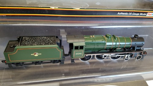 MAINLINE 37089 BR GRÜN 4-6-0 JUBILÄUMSKLASSE "LEANDER" 45690 LÄUFT GUT NEUWERTIG VERPACKT - Bild 8 von 11