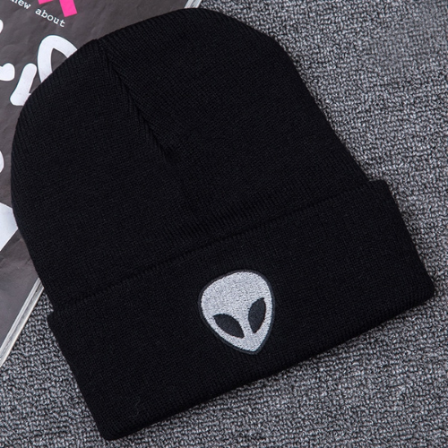 Cappello per Uomo e Donna Invernale in Cotone Caldo Cuffia Nero con Alieno  | eBay