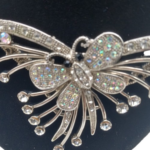 Hermoso collar mariposa llamativo tono plata AB pedrería calidad brillante - Imagen 7 de 9