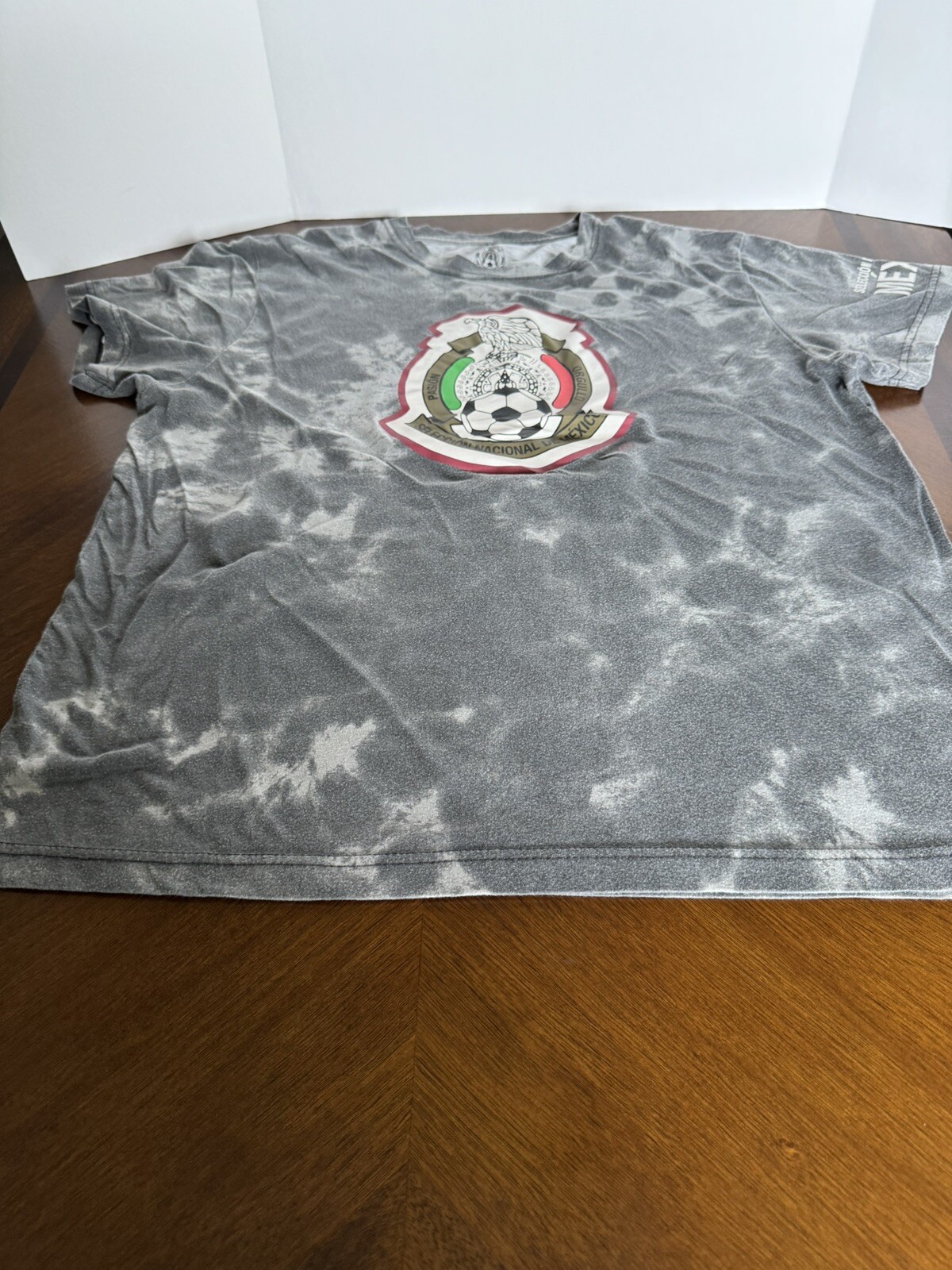 PASIO’N ORGULLO SELECCIO’N NACIONAL DE MEX’ICO XL SHORT SLEEVE T-SHIRT PRE-OWNED