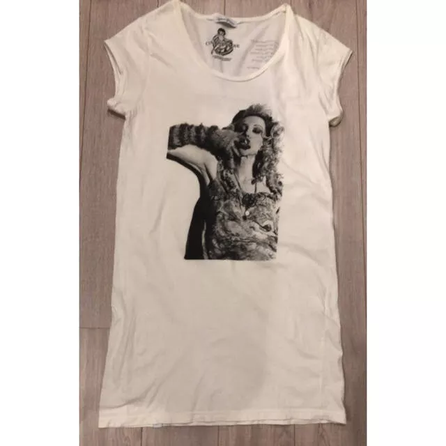 Hysteric Glamour T-shirt Courtney Love ONE PIECE Short-sleeved White Long length