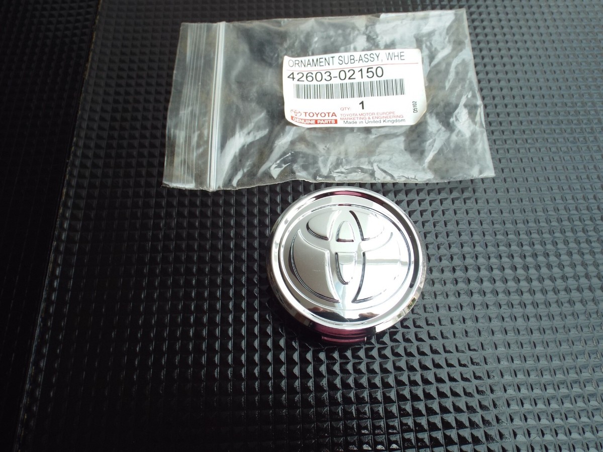 Genuine Toyota Corolla Avensis Alloy Wheel Centre Cap x P/N