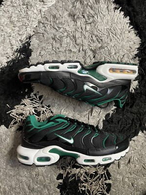 Nike Air Max Plus “Black Malachite Green” Sneakers (Men’s Size 12) Nike Air Max Plus Black Malachite Mens | Mercari main image 4