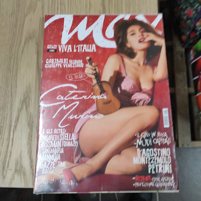 Zeitschrift ''MAX'' von 2011 - auf dem Cover Cateria Murino ViVa L'Italia (VERSIEGELT)
