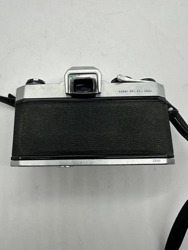 Pentax Spotmatic Film Camera Body - Picture 11 of 14