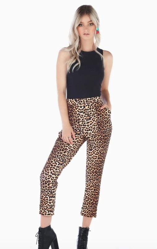 BLACKMILK CLAWS OUT CUFFED PANTS - SIZE M - NEW WITHOUT TAGS