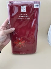 Winter Wonderland Poinsettia Filegree Red Napkins Bed Bath Beyond NIP