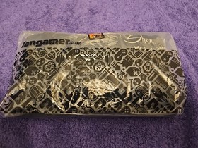 Shenmue 3 III Kickstarter Art of Shenmue Book & We Saved Shenmue Shirt M Medium 