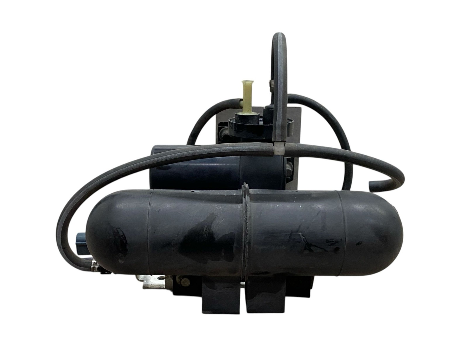 2015 ASTON MARTIN RAPIDE EXHAUST FLAP VACUUM PUMP W/ BRACKET TANK & SOLENOID