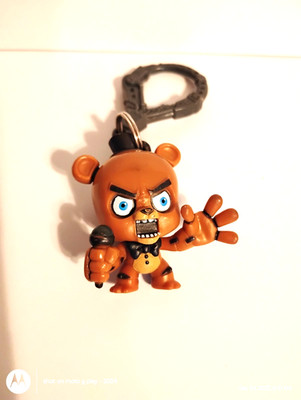 Five Nights Freddy s Fazbear keychain / backpack clip