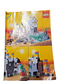 Vintage LEGO Castle: King's Mountain Fortress (6081) with all the kings horses