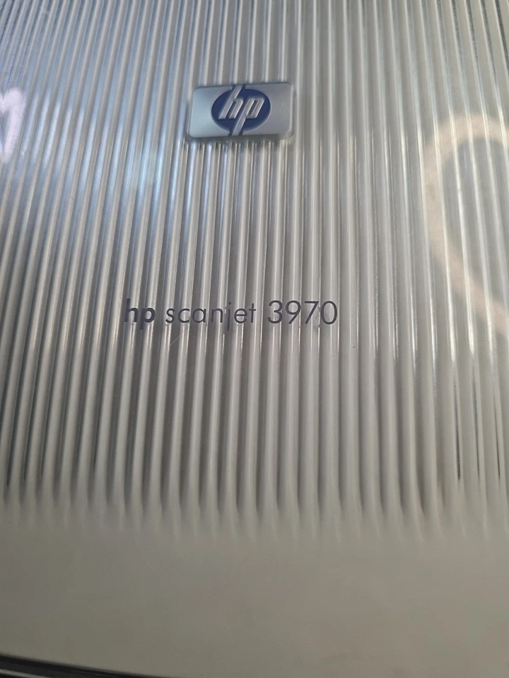 HP ScanJet 3970 Flatbed Scanner, CCD image sensor, 2400 x 2400 dpi opt resolutio - Image 4 of 4