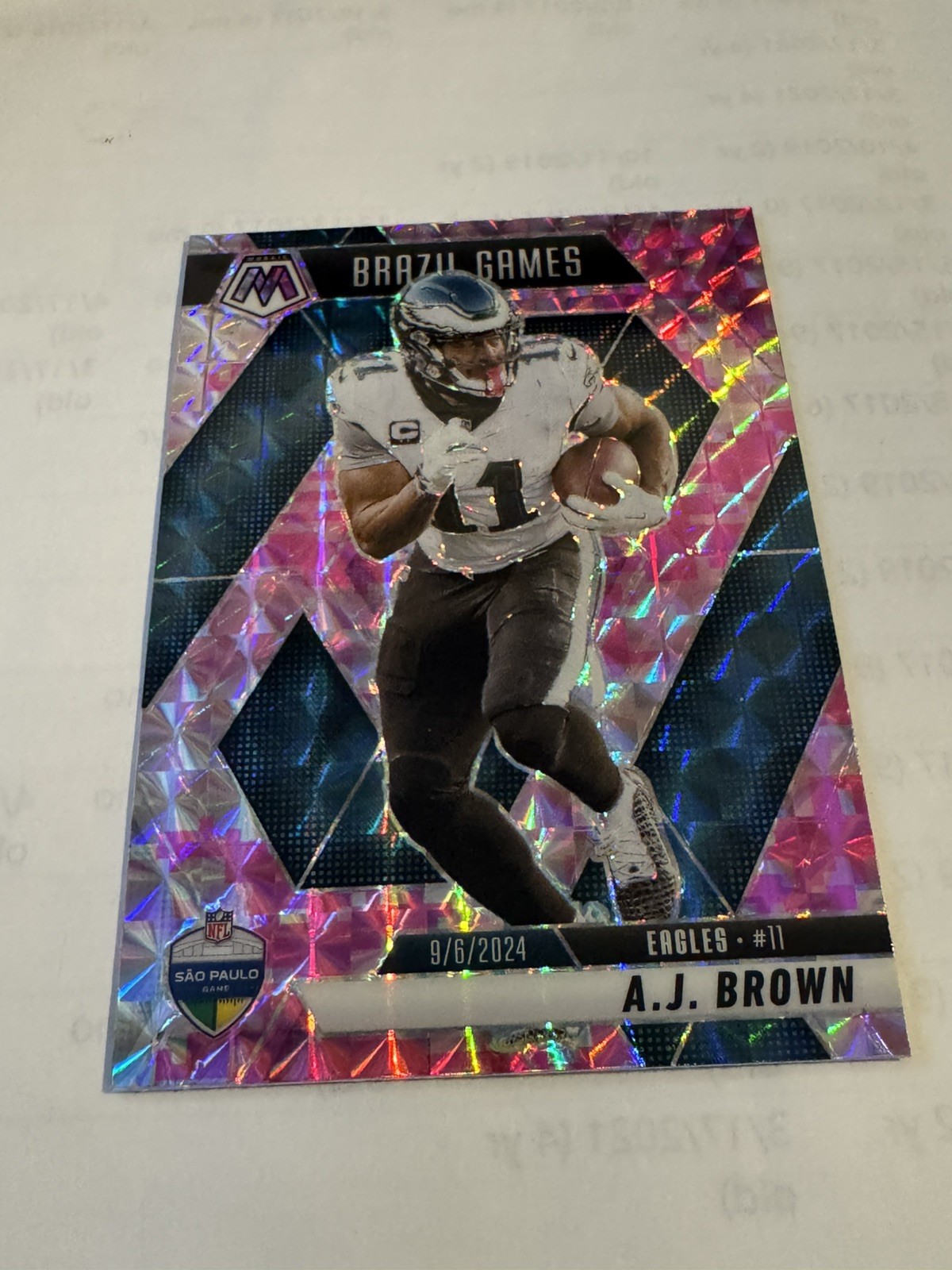 2025 Panini Mosaic - International Games A.J. Brown #266 Camo Pink Mosaic Prizm
