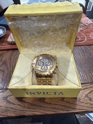 Swiss Made Invicta Reserve Men's Chronograph Gold on Gold Dial 200m