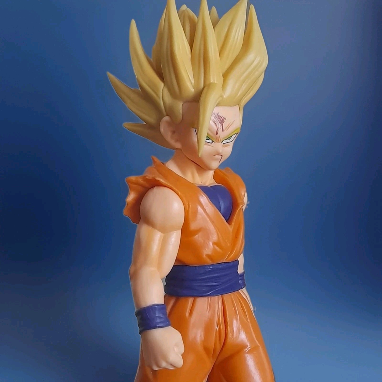 Action Figure Dragon Ball Gohan Super Sayan 2/ 23 CM Con Box
