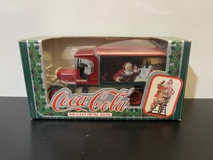 Coca-Cola Santa Pack トレーラー ミニカー Coca Cola Truck Santa