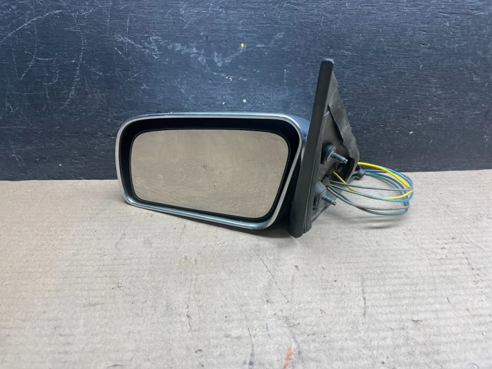 1988 年克莱斯勒纽约客左发球杆 LH 视门镜 Oem P7310 DG — 第 3/4 张图片