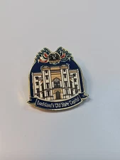 Louisiana's Old State Capitol Travel Souvenir Lapel Pin Baton Rouge