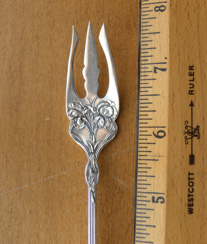 Alvin Fleur-de-Lis Sterling Silber Gurkengabel~Antik~1907~Jugendstil floral - Bild 3 von 6